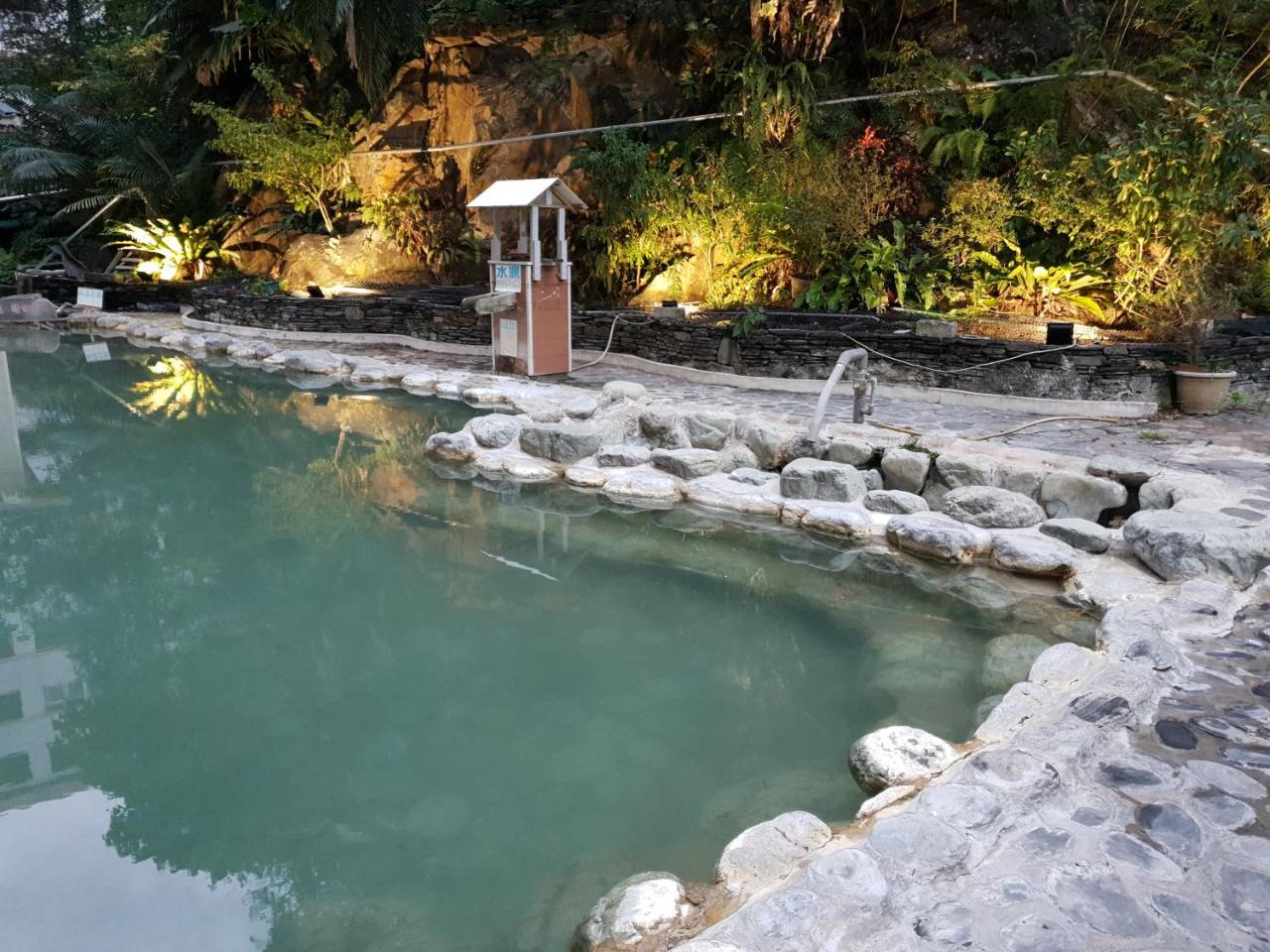 逸仙溫泉旅宿yi-Shian Hotsprin House Wenquan Exteriér fotografie
